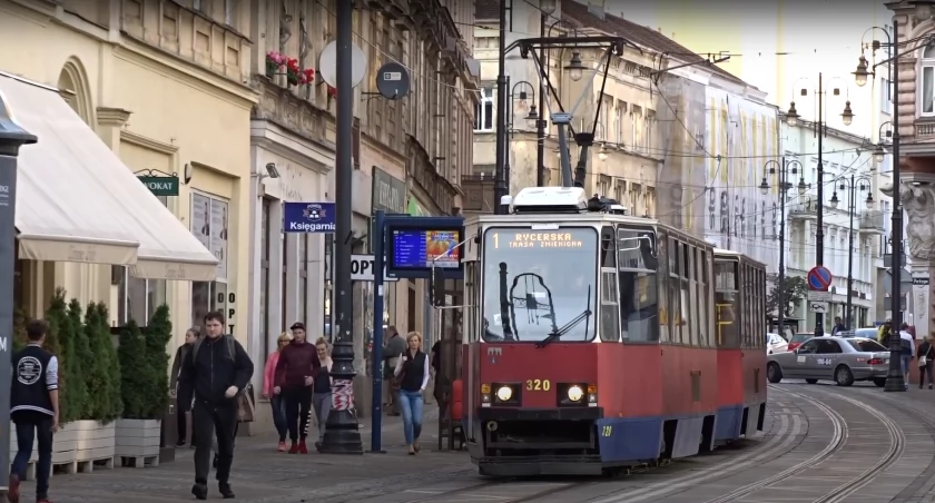 Tramwaj na ul. Gdańskiej