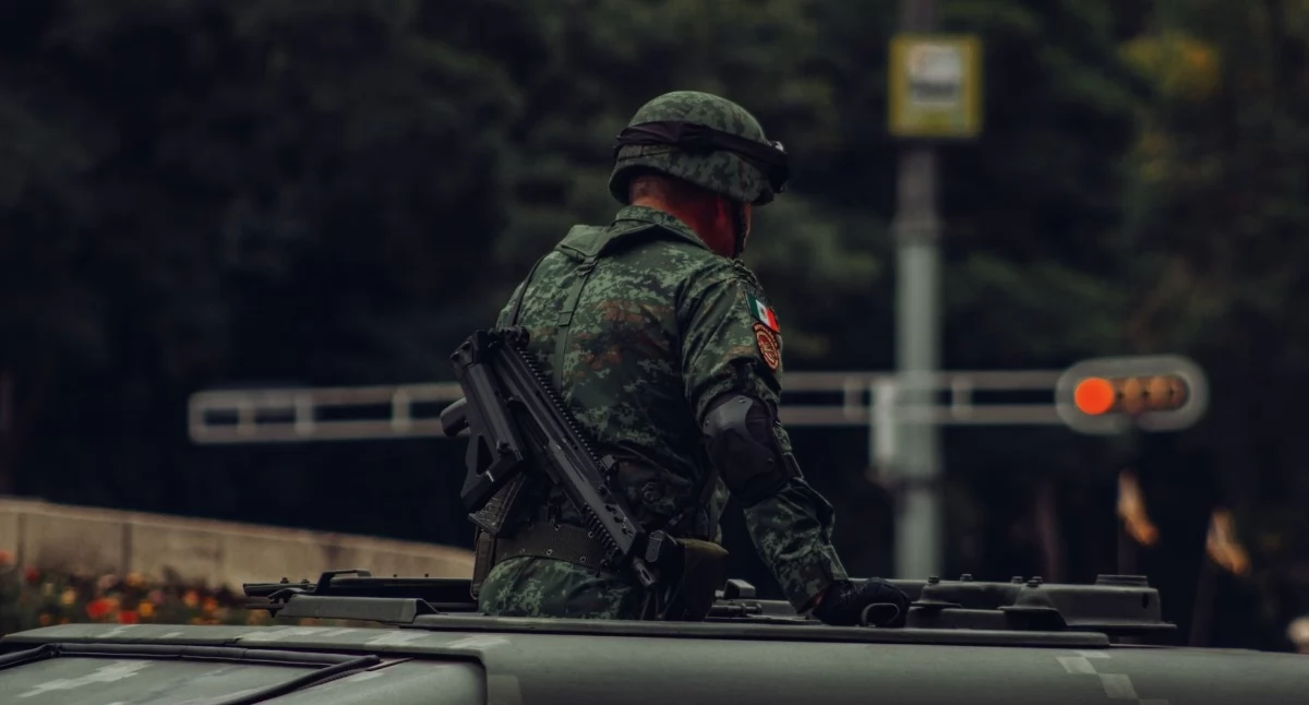 Zdjęcie ilustracyjne: Ruszył nabór wystawców z dofinansowaniem na targi Dual-Use & Defence Bydgoszcz 2026. Fot. Fernando  Paleta / Pexels