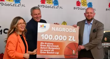 Bydgoszcz daje 100 tys. zł Astorii. Awans świętowany w ratuszu