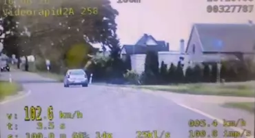 Tupadły: 52 km/h ponad limit. 29‑latek bez prawa jazdy na 3 mies.