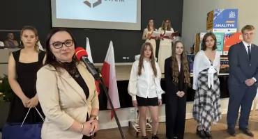 Nitro‑Chem nagrodził uczniów w Bydgoszczy: po 3 tys. zł