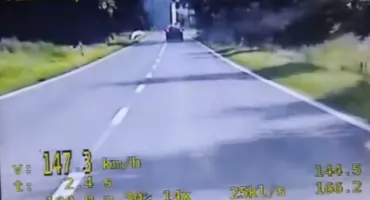 147 km/h w gminie Dąbrowa Biskupia. 3 miesiące bez prawa jazdy
