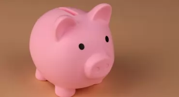 Tylko 7 proc. rodziców oszczędza dla dzieci w Polsce