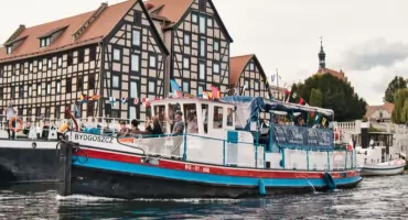 Parada na Brdzie i musztra Marynarki. Dzień Marynarza Rzecznego